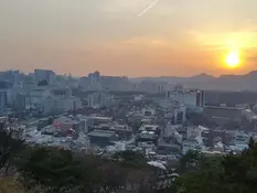 Panoramic view of Seoul at Naksan Park observatory point
