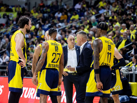 Φενέρμπαχτσε: «The Saras Effect»