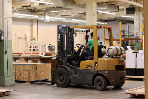 Nous maintenons les plus hauts standards de qualité à chacune des étapes, de la conception à la fabrication, jusqu’à l’expédition.