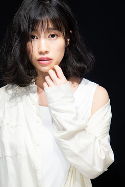 Gallery 阿久澤菜々 Nana Akuzawa Gallery 阿久澤菜々 Nana Akuzawa