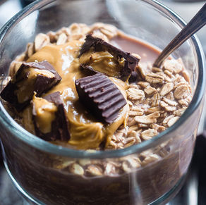 National Oatmeal Month: 5 Benefits of Oatmeal!