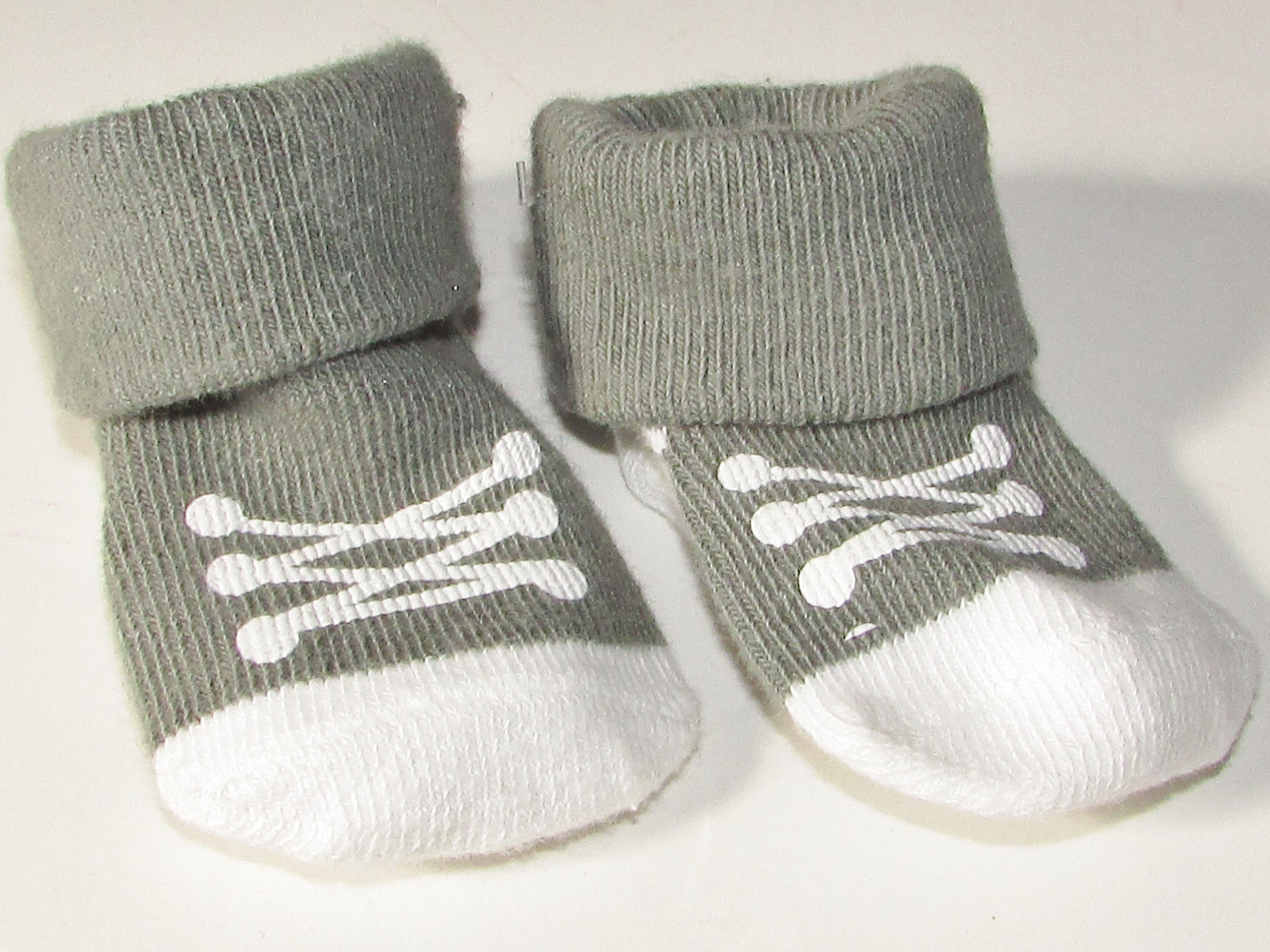 Carters cuffed socks choose style size N