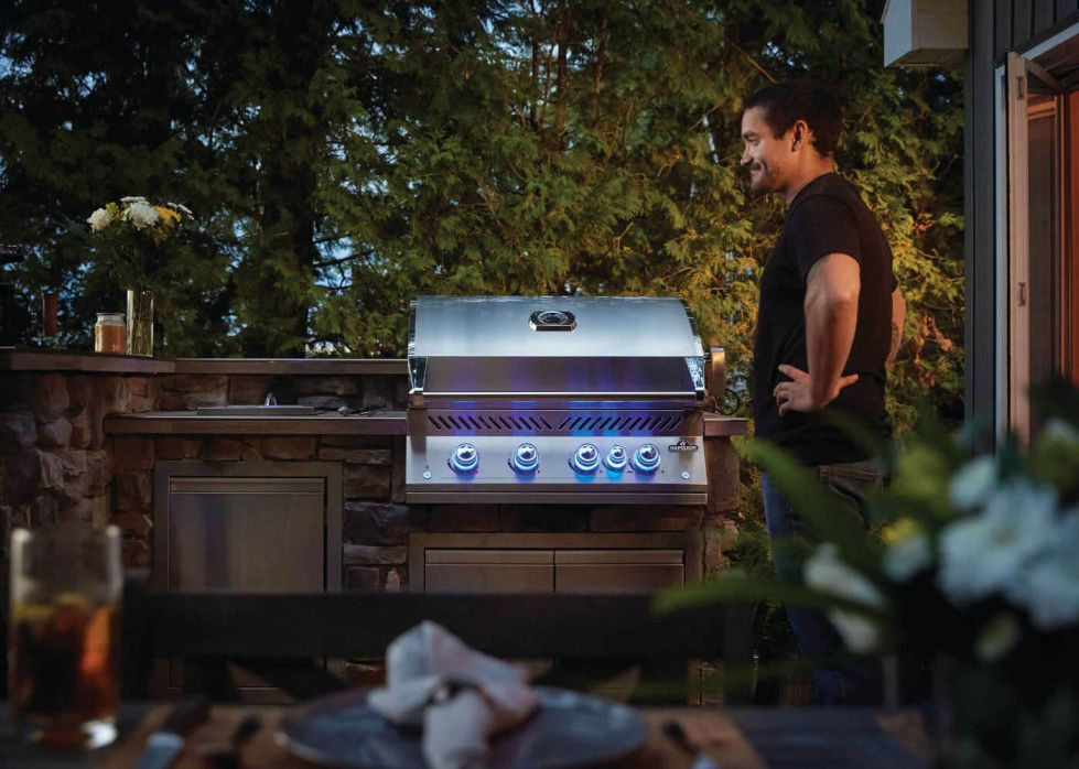 Thumbnail: BIG32RB(N/P)SS Napoleon 700 Built-In 32" Grill with IR Rear Burner