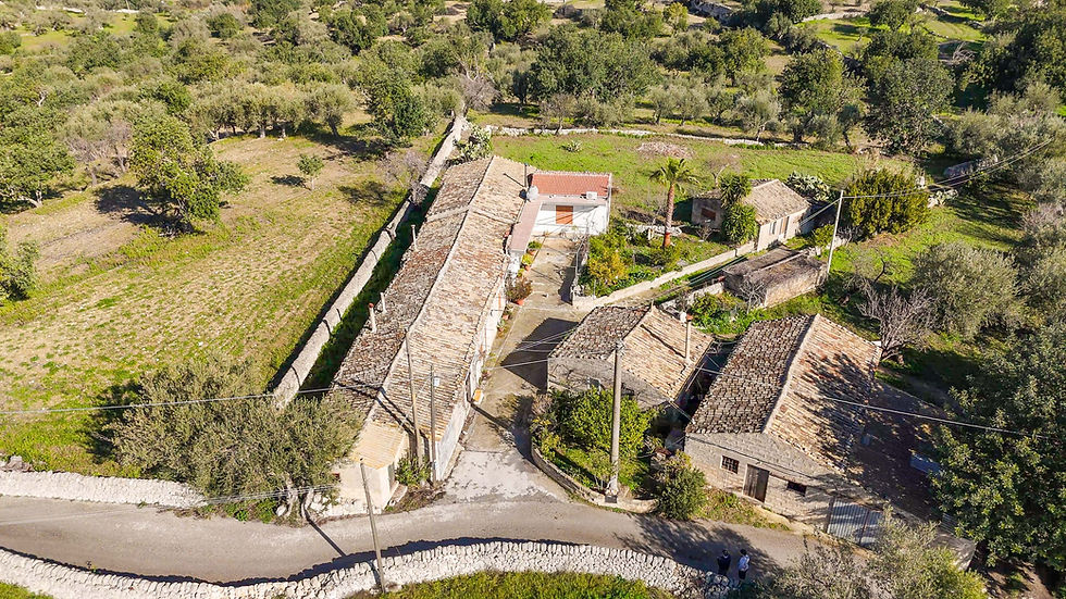 1b borgo dall'alto .jpg