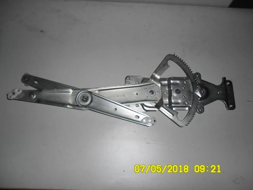 Miniatura: Máquina Vidro Elétrico Dianteira Direita Corsa 96>01 / Classic 4 portas, Fixação