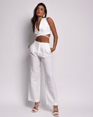 Ebony_0008_by_Jakub_Koziel