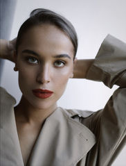 6cc7fe72-e9ce-49d8-81b3-6018738d0586