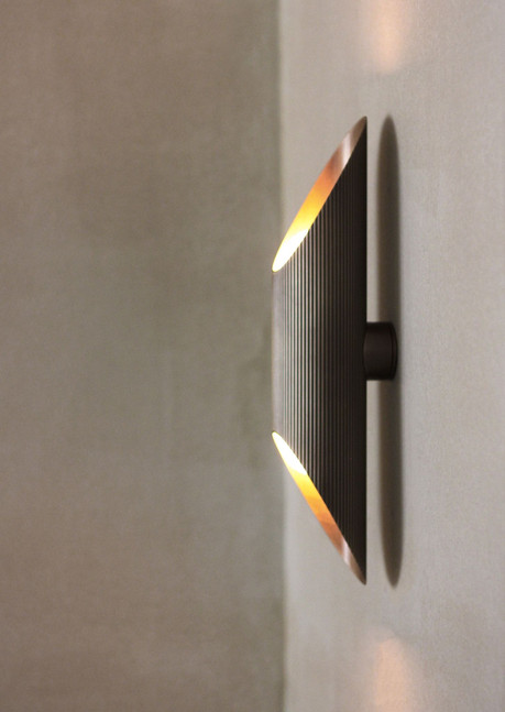 J. Adams & Co Vector Wall Light