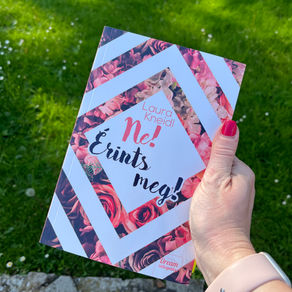 Dr. Dögös könyvtáros és szeretője: Nefotózz! -  Laura Kneidl: Ne! Érints meg! könyvajánló