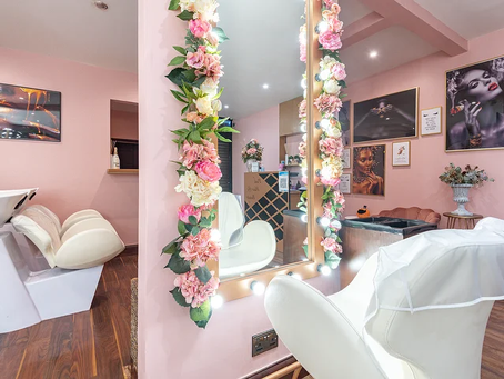 💄✨ Best Beauty Side Hustles to Start in Canada This Summer 2026