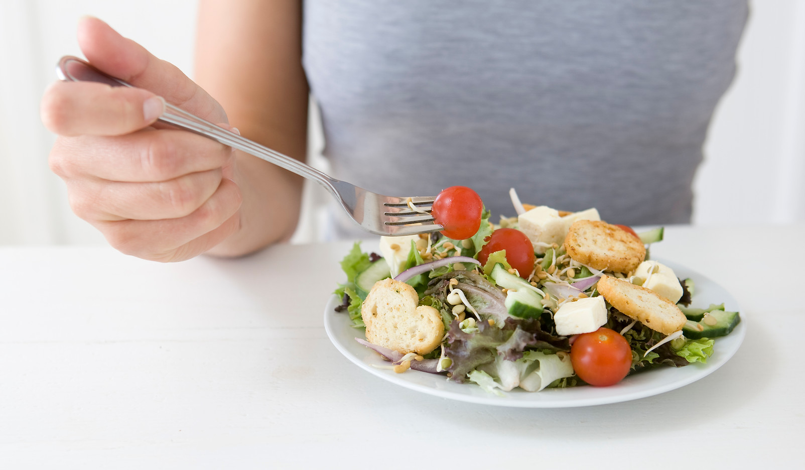 Salat isst