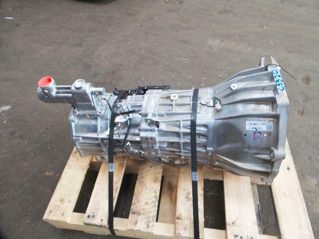 Used Toyota Hilux Manual Gearbox