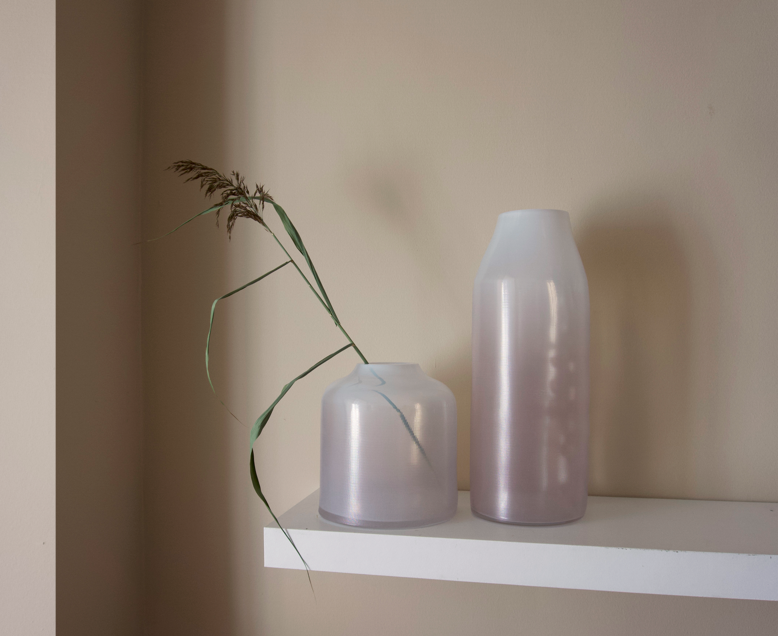 RAW VASE  |  ALABASTER