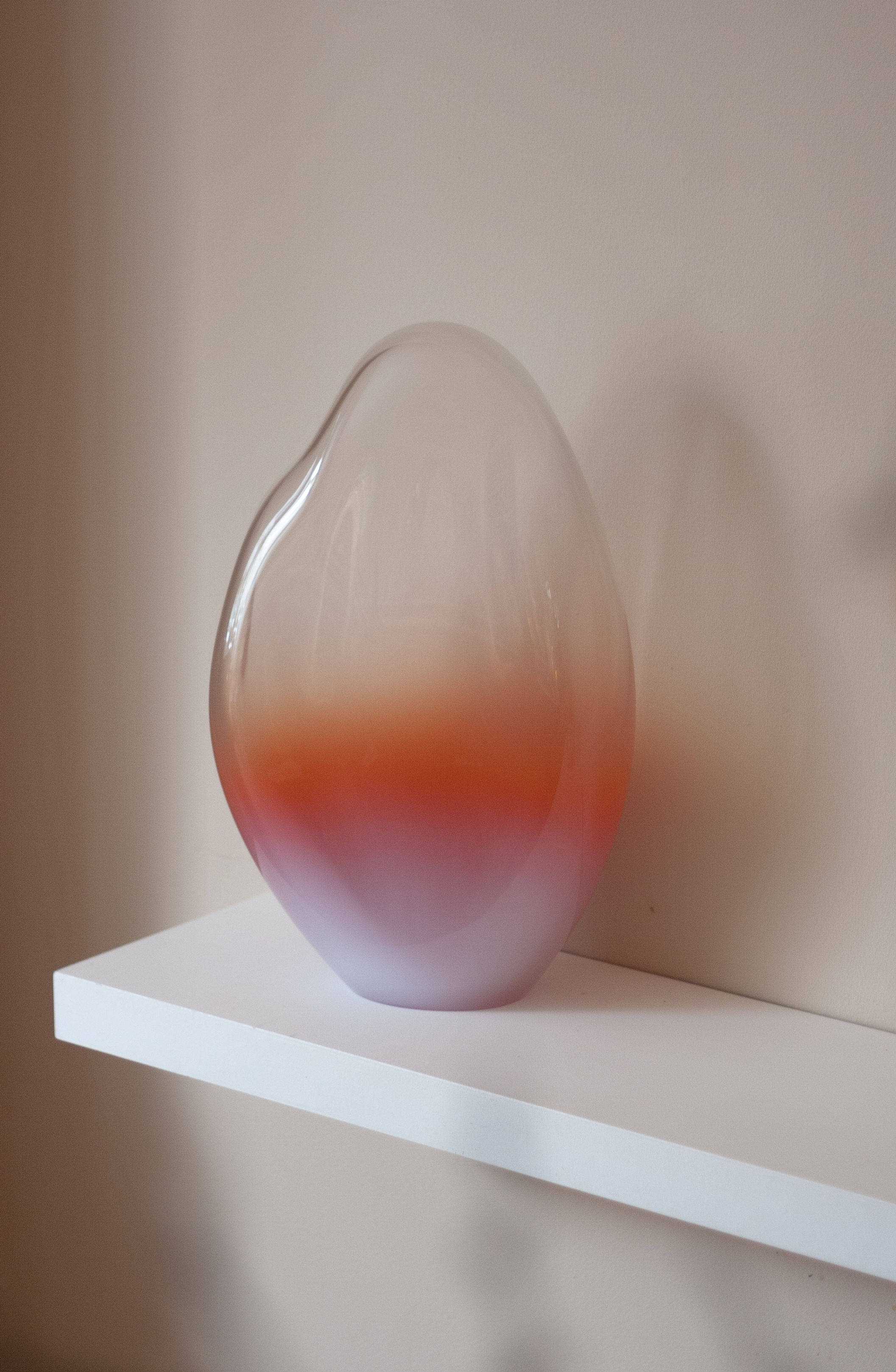 COLORED STANDING SCULPTURE | FLAMINGO x GLACIER | XL Ø 27x50cm