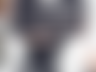 Aliments favorisant le sommeil : banane, amandes, flocons d’avoine et tisane