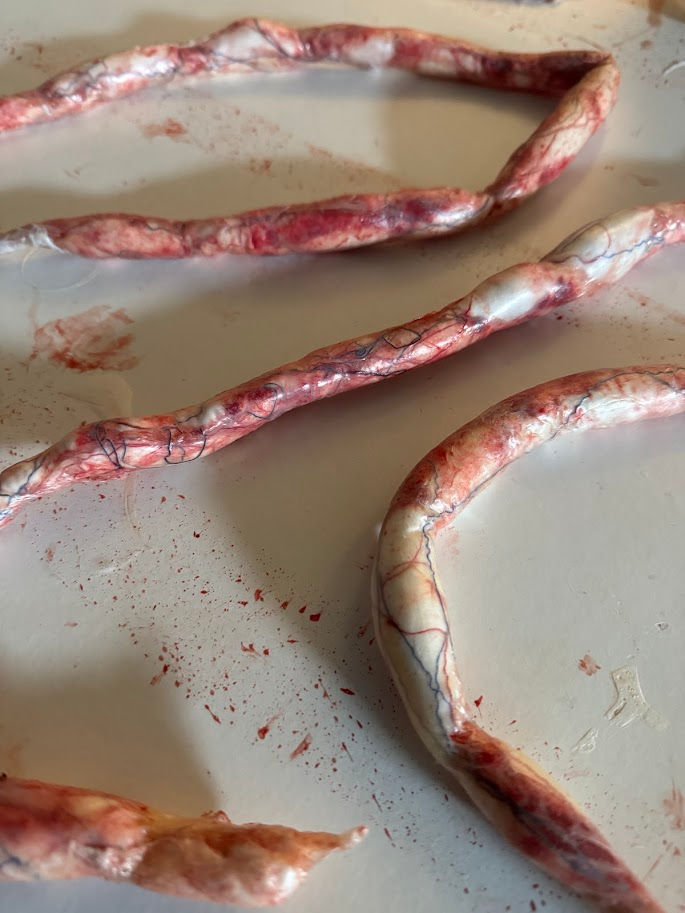 Thumbnail: kiera oke fx - fake latex intestines