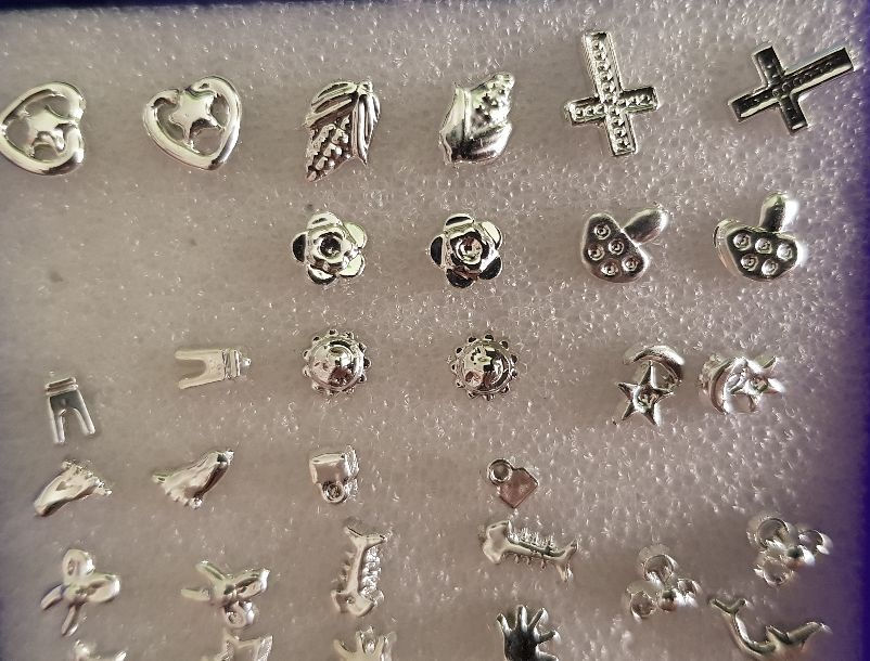 Miniatura: PICCOLI ORECCHINI