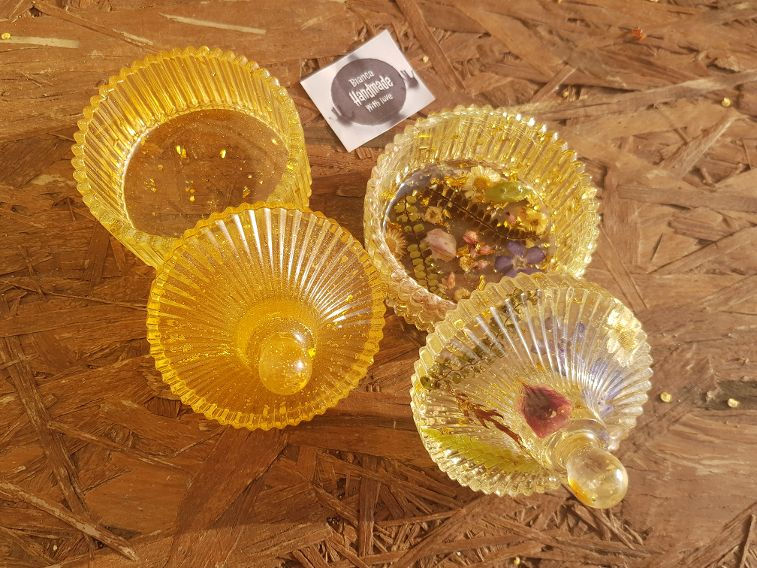 Miniatura: COFANETTO PORTAGIOIE RESINA COLORATA