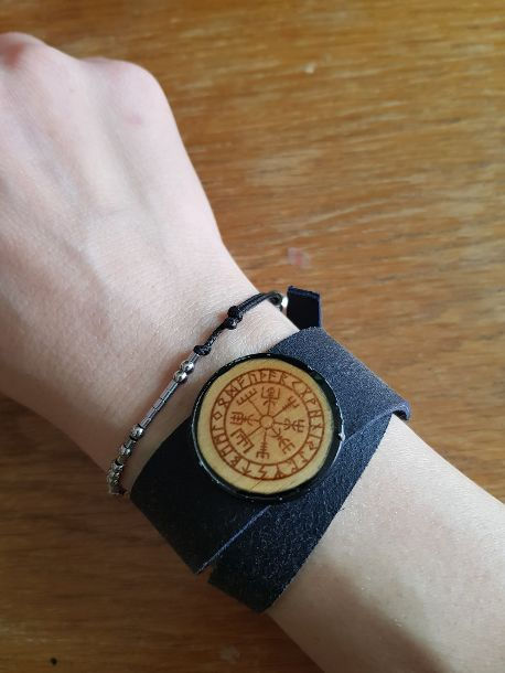 Thumbnail: BRACCIALE PELLE LEGNO RESINA