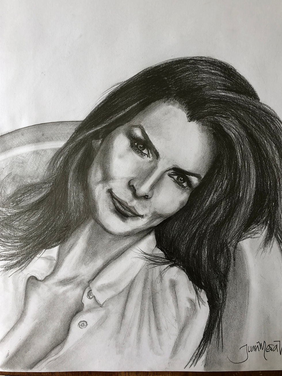 Titulo: Retrato Montserrat Oliver - Presentadora y Modelo