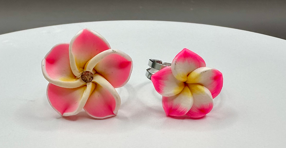 Thumbnail: Polymer Clay  Mini Plumeria Flower Ring 5 Colors