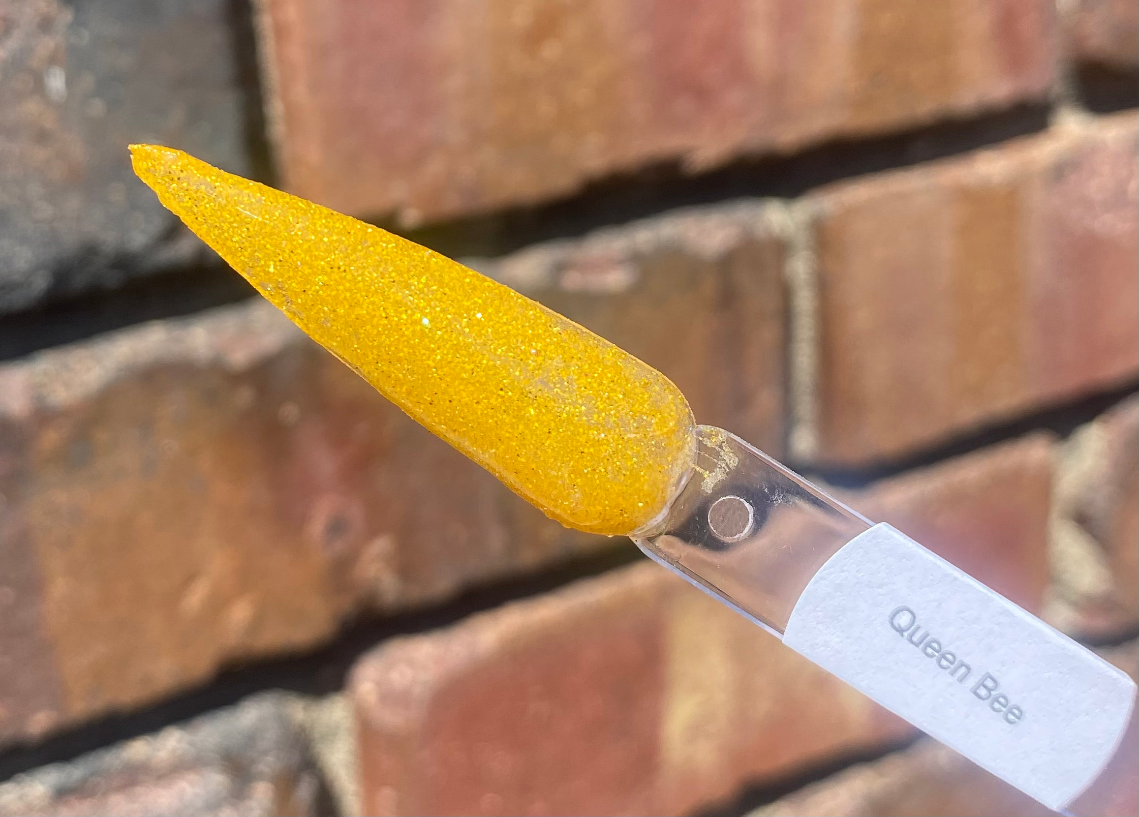 Queen Bee Sparkle Nail Dip Powder