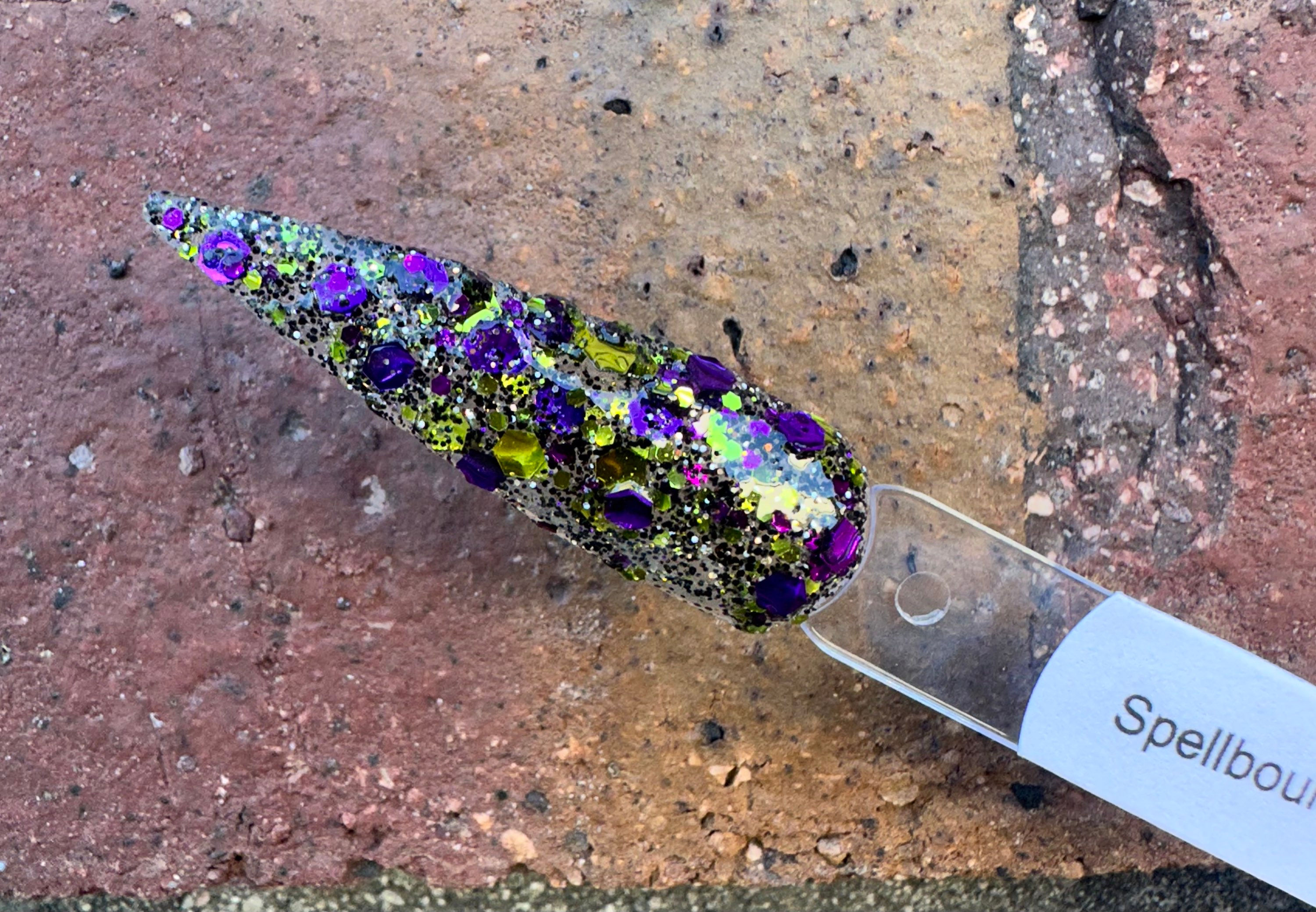 Spellbound Sparkle Nail Dip Powder