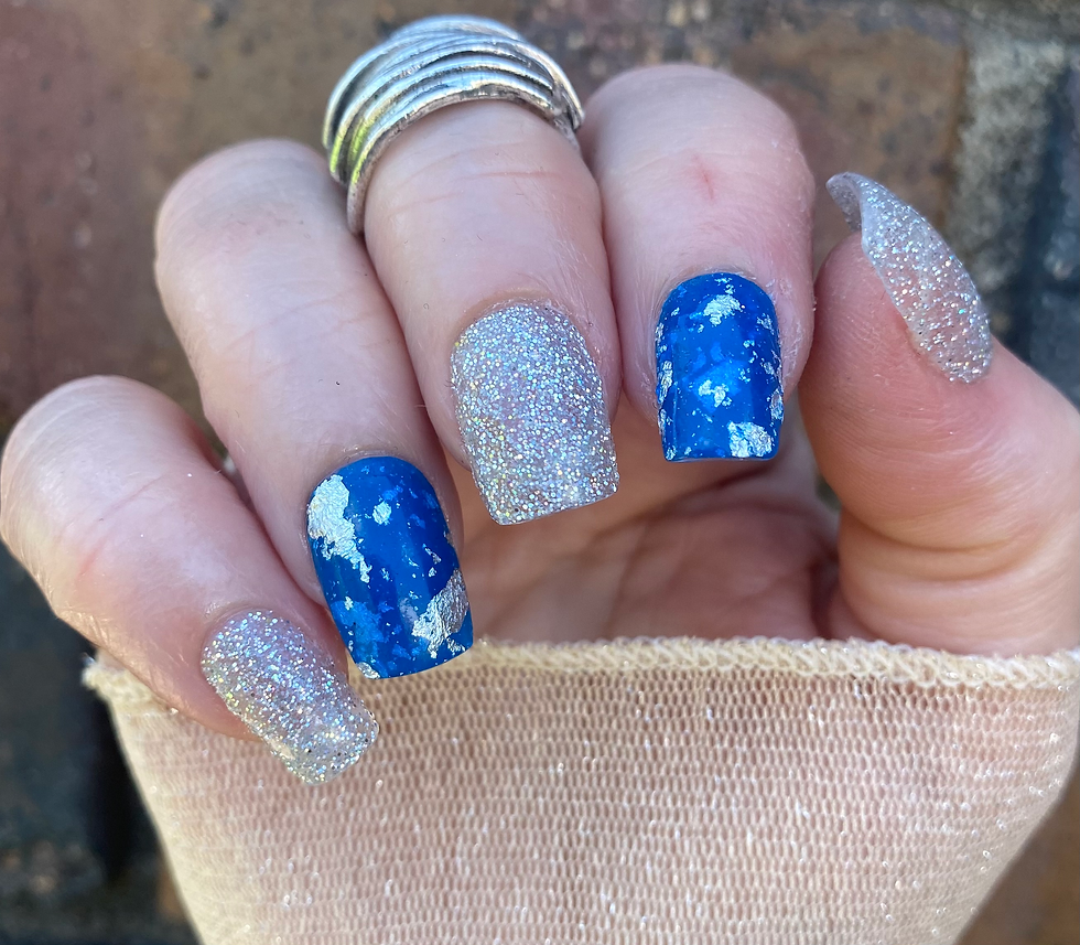 Thumbnail: Tan Shimmer Nailfie Sleeve