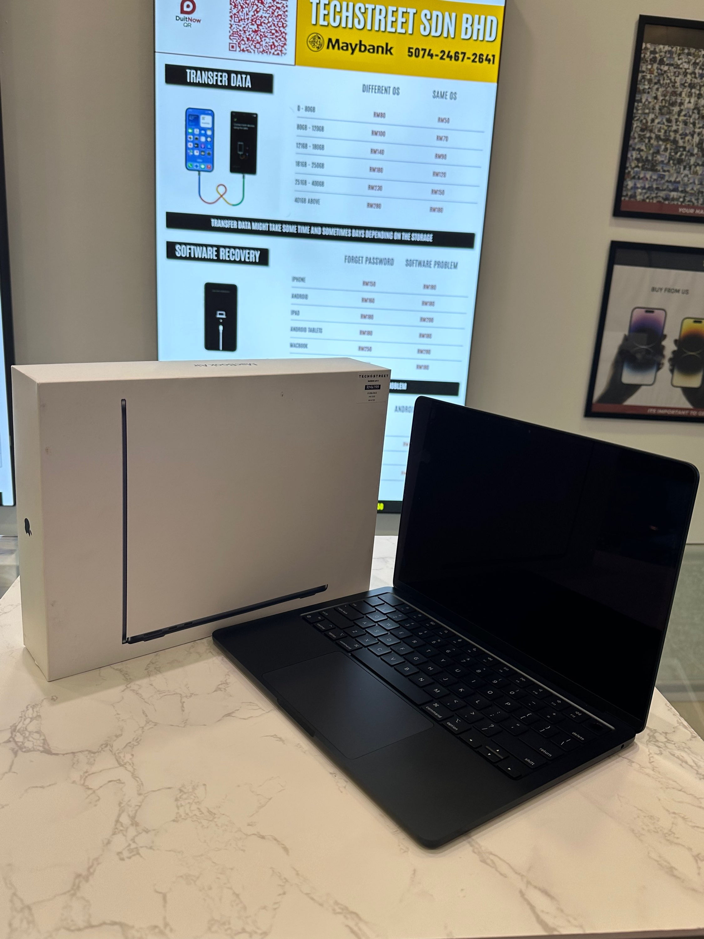 MacBook Air 13 M3 8GB 256GB (WH43100)