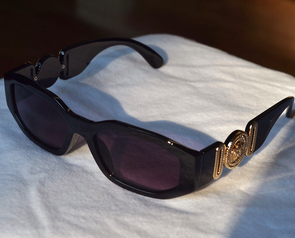 Thumbnail: Rich Auntie - Black