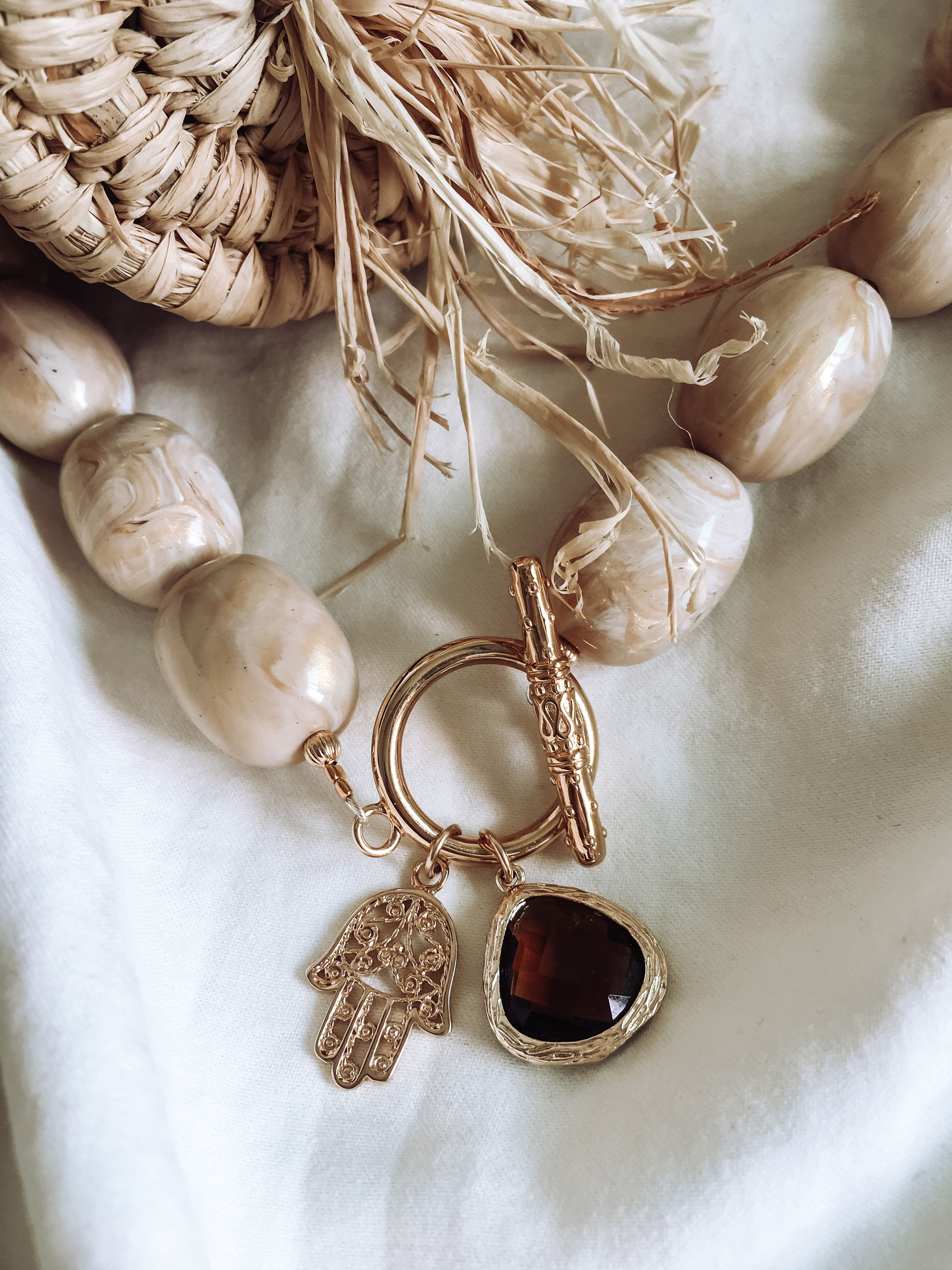 Collier Nakhla