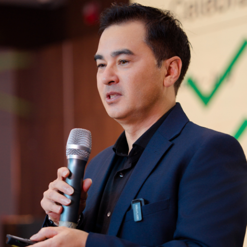 Simon Saeki