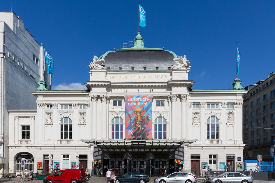 Deutsches_Schauspielhaus,_Kirchenallee,_Hamburg.jpg