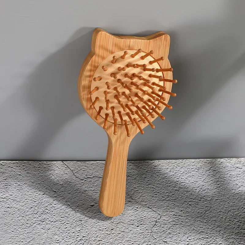 Thumbnail: Bamboo Massage Comb