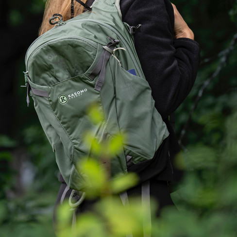 sekk fra osprey med logo