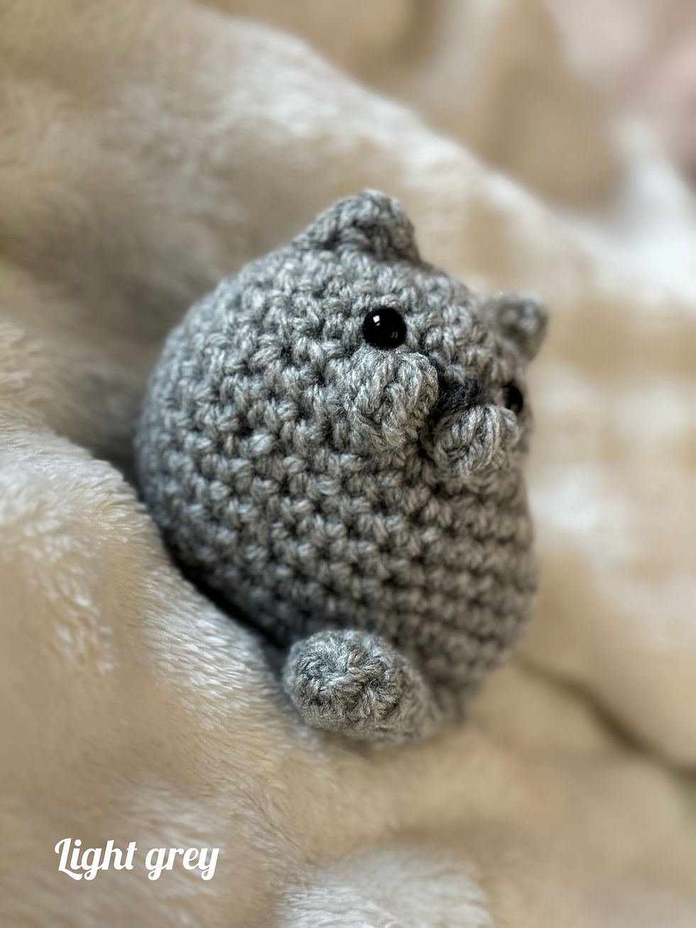 Custom crochet cat ornament