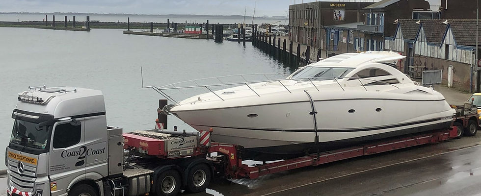 Yacht Transport in New York (1).jpg