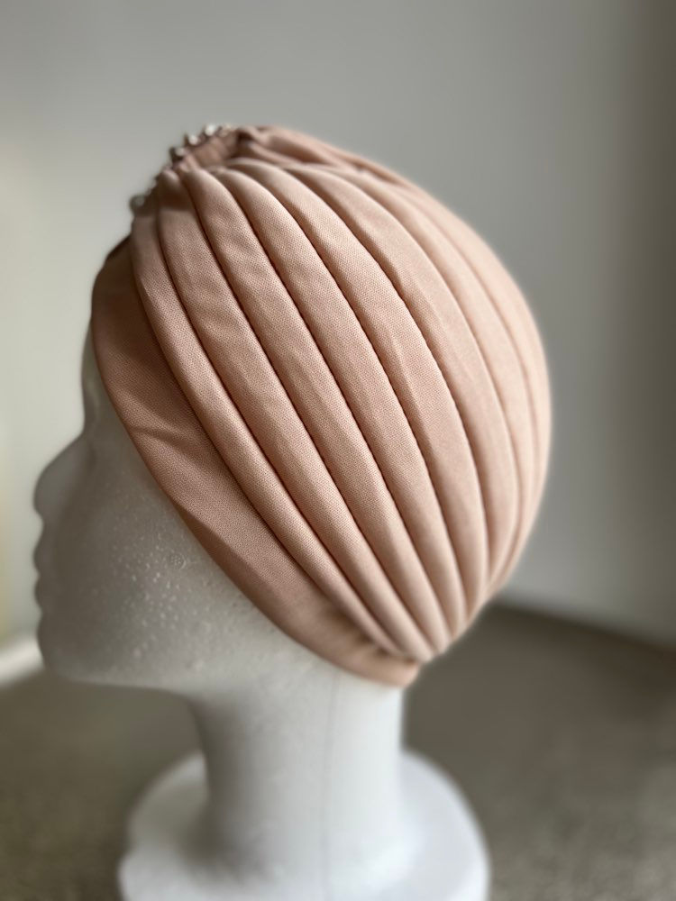 Thumbnail: Turban s biserima