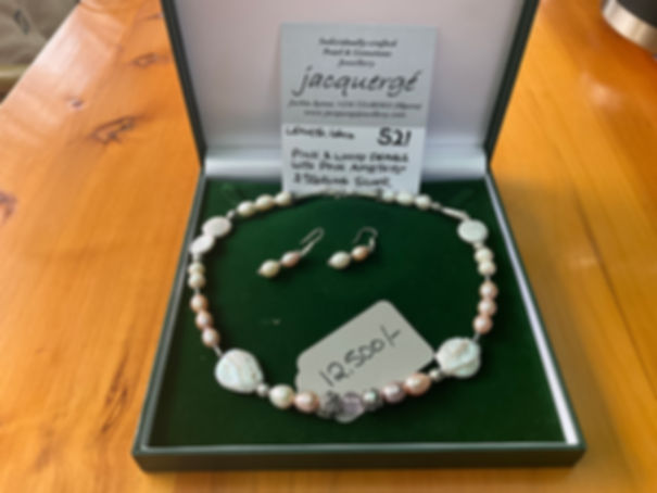 PINK AND WHITE PEARLS IN STERLING SILVER, WITH A PINK AMETHYST