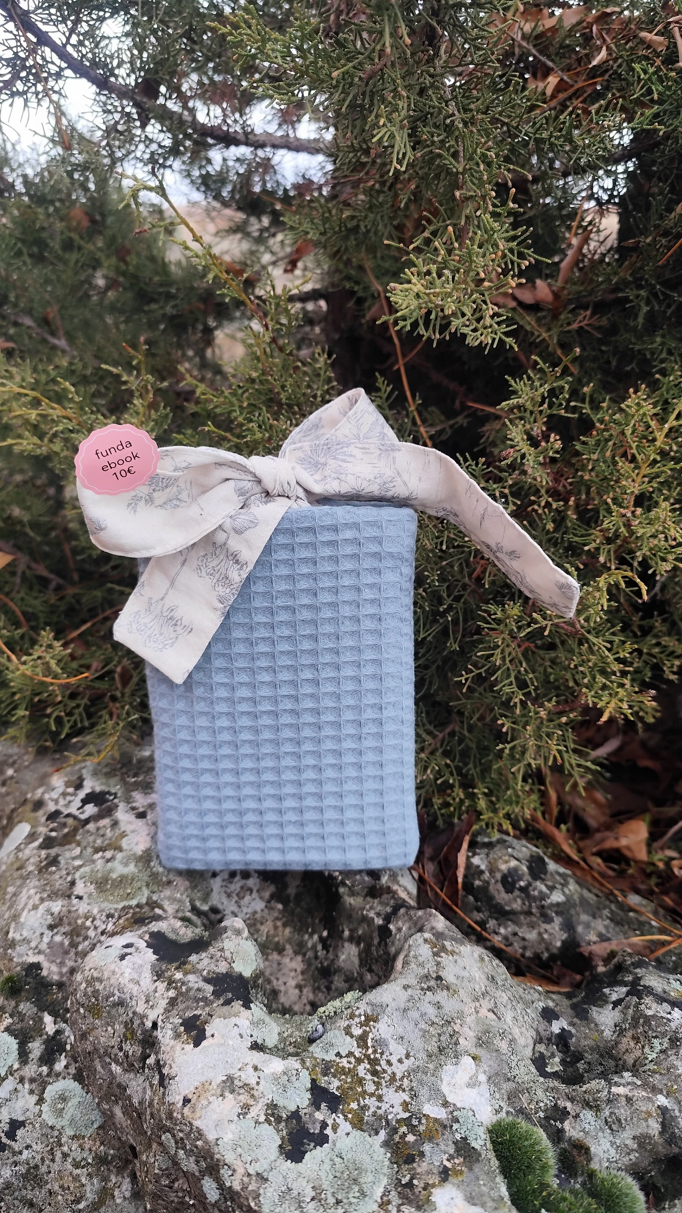 FUNDA DE EBOOK HECHA A MANO