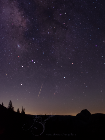 Half Dome shooting Star.png
