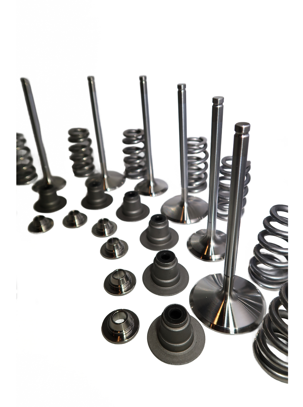 Star Racing's over valve spring kit for M8 builds featuring single groove top locks - only one on the market. By George Bryce