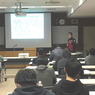 7月1日から1週間「全国安全週間」、6月は「準備月間」です。今から、トップによる職場巡視や外部講師による安全教育・安全講話などのイベントを計画しましょう。