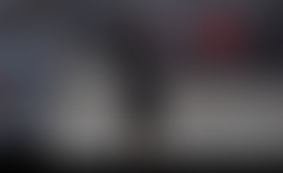 "When the Net Catches Fire and the Leader Takes Over"