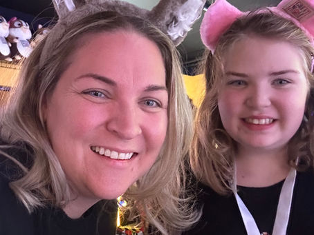 The author and her daugher