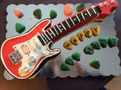 Guitar Cake