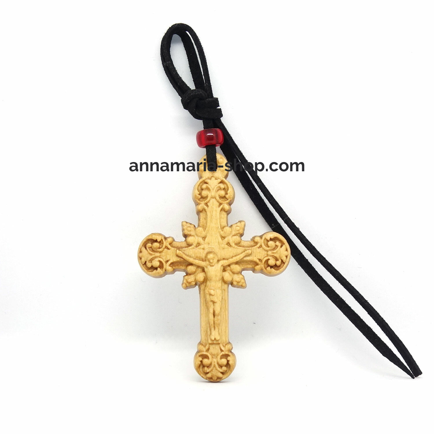 Хрестик дерев'яний різьблений Розміри: 7 х 5 см