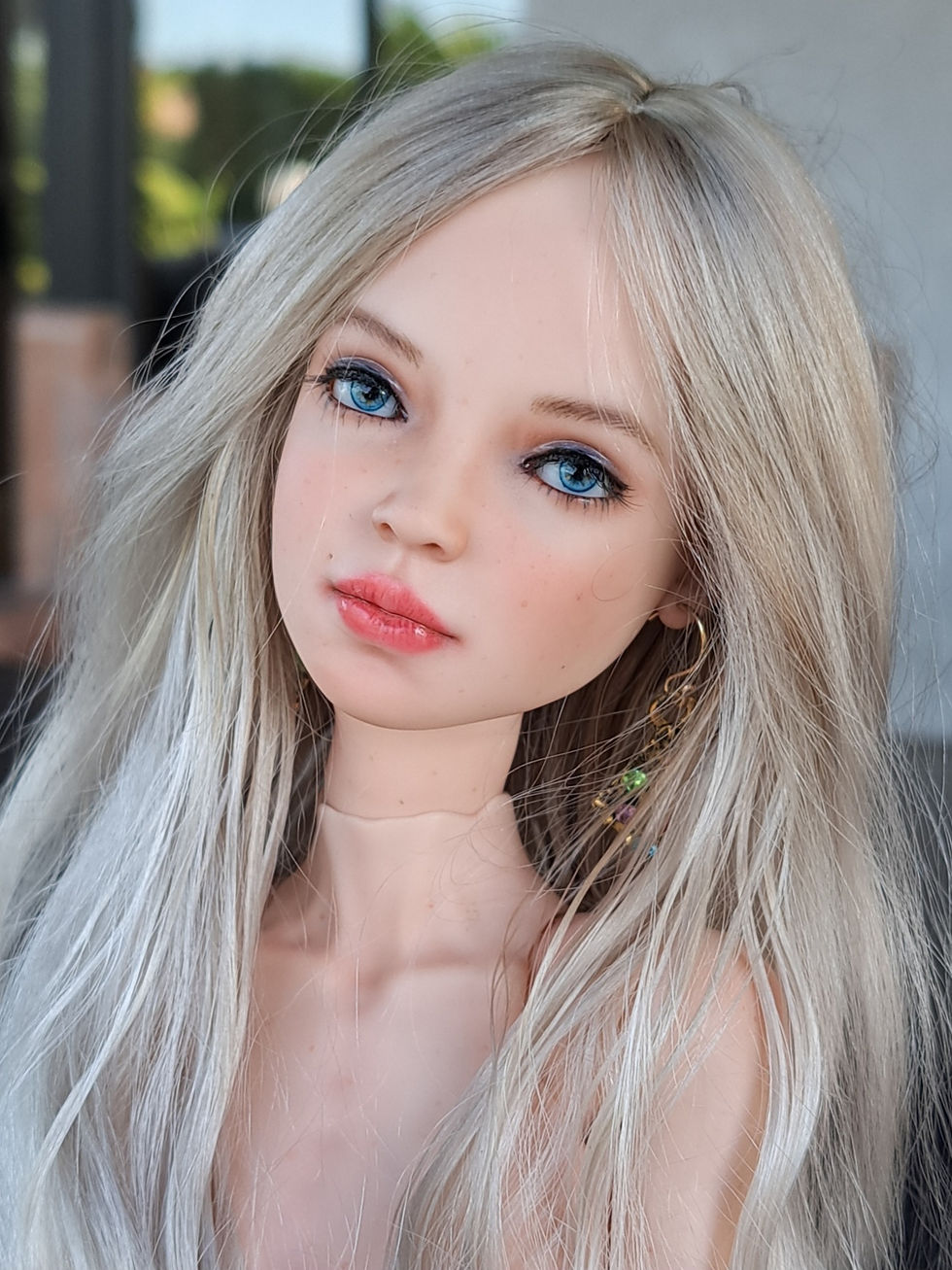 Miniature : EVA, PRECOMMANDE