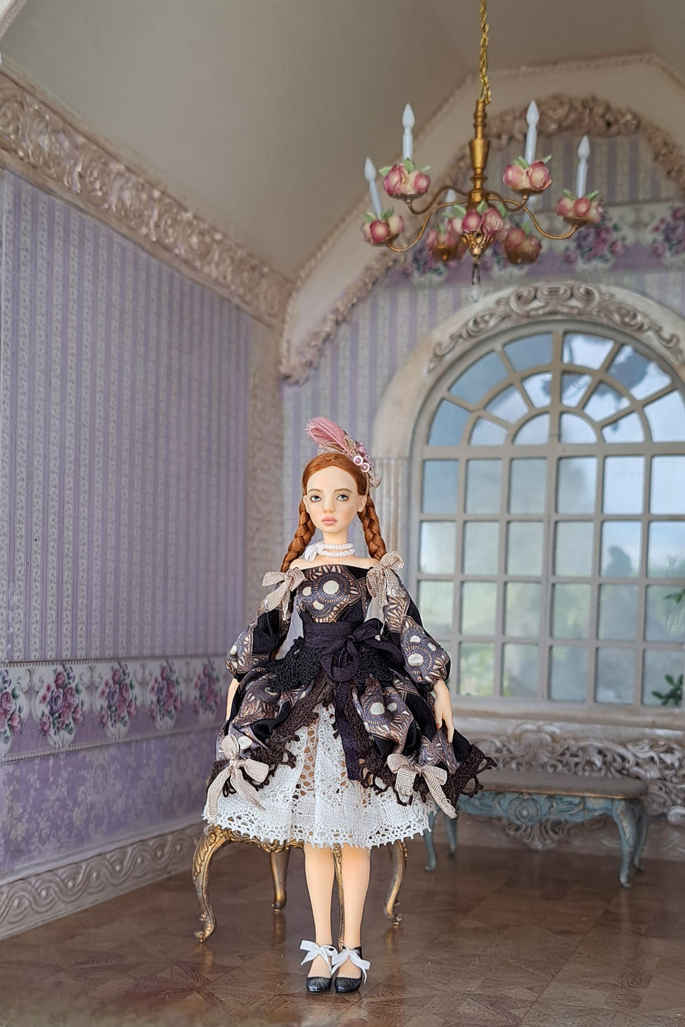 Miniature : Artisan OOAK doll 1:12 for dollhouse, delicate lace and silk dress