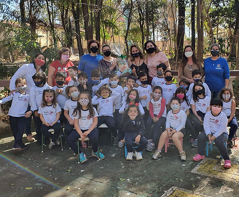 Alunos participam de programação de férias da Associação de Zoológicos e Aquários do Brasil